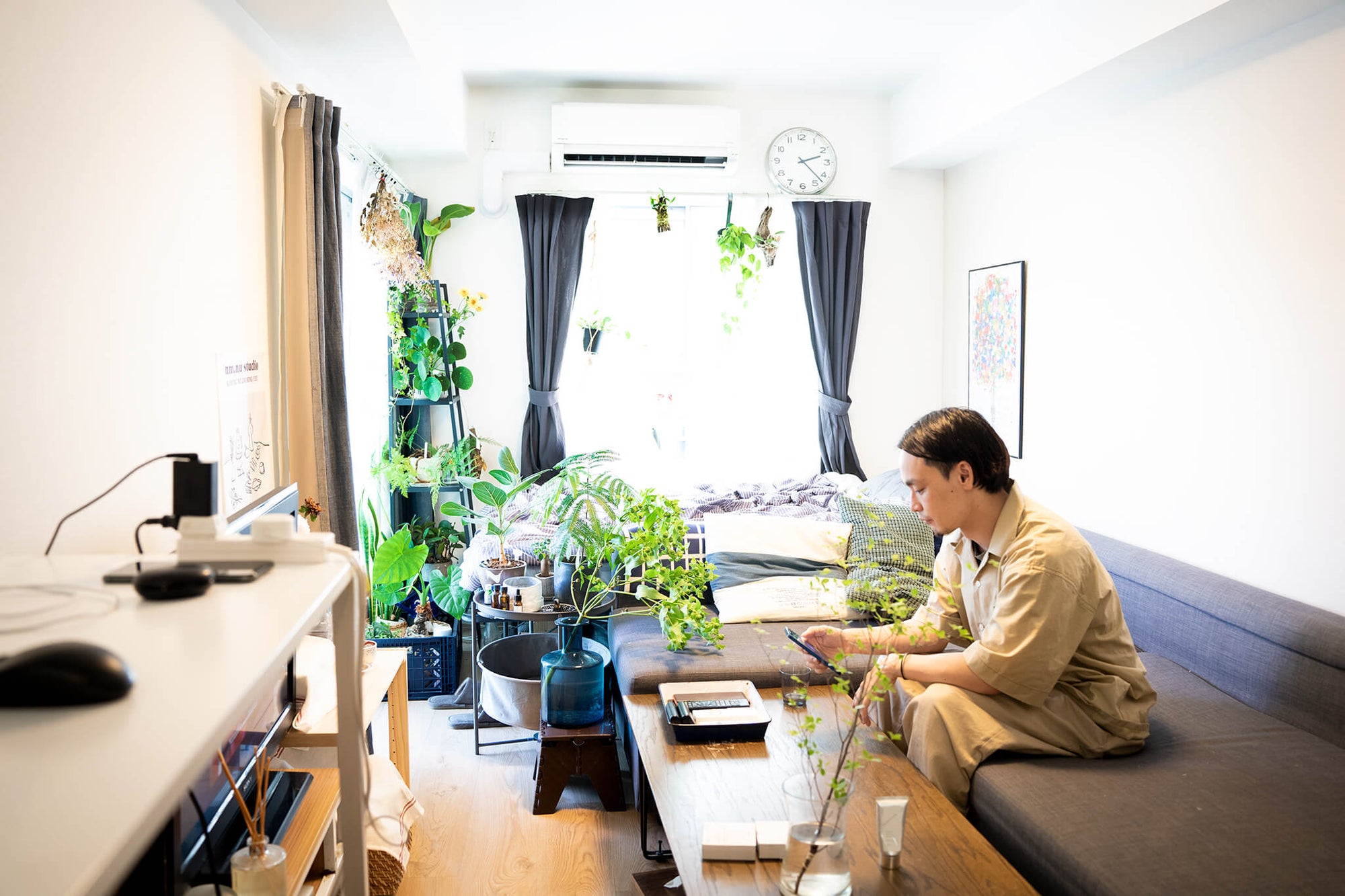 等身大だから、心地よい。自分にフィットした部屋でアートと植物を楽しむ部屋