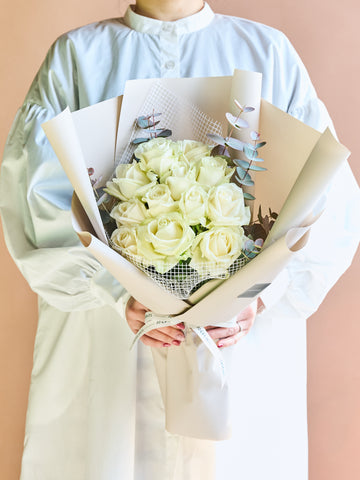 バラの花束 12本 - ホワイト -