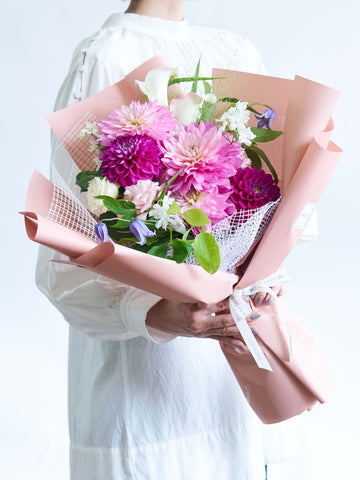 ダリアの花束L